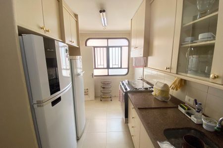 Apartamento para alugar com 205m², 2 quartos e 3 vagasCozinha