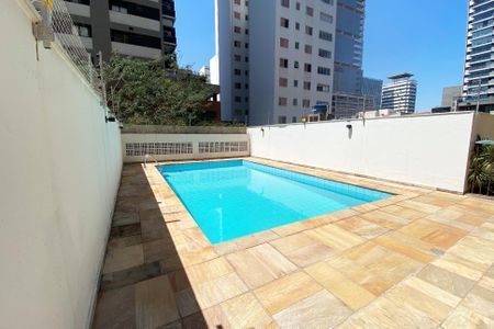 Apartamento para alugar com 205m², 2 quartos e 3 vagasÁrea comum - Piscina