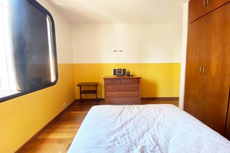 Apartamento para alugar com 205m², 2 quartos e 3 vagasSuíte 2