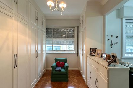 Apartamento à venda com 280m², 5 quartos e 1 vaga Apartamento à venda com 280m², 5 quartos e 1 vagaSuíte