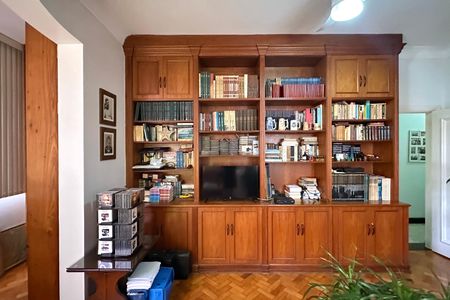 Apartamento à venda com 280m², 5 quartos e 1 vaga Apartamento à venda com 280m², 5 quartos e 1 vagaQuarto 4