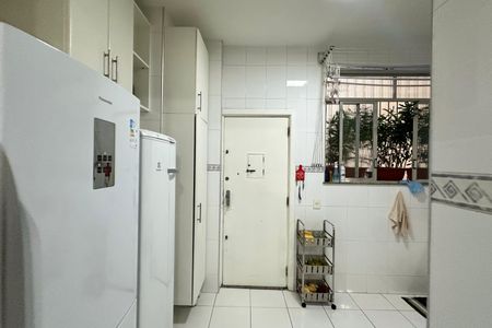 Apartamento à venda com 280m², 5 quartos e 1 vaga Apartamento à venda com 280m², 5 quartos e 1 vagaCozinha