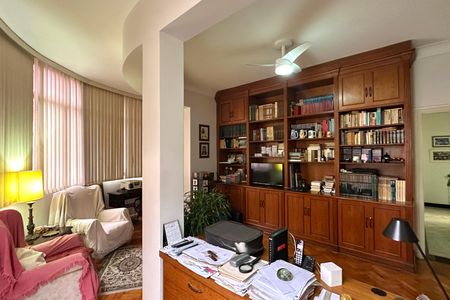 Apartamento à venda com 280m², 5 quartos e 1 vaga Apartamento à venda com 280m², 5 quartos e 1 vagaQuarto 4