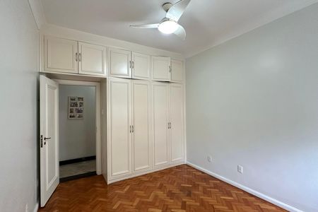 Apartamento à venda com 280m², 5 quartos e 1 vaga Apartamento à venda com 280m², 5 quartos e 1 vagaQuarto 2