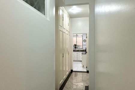 Apartamento à venda com 280m², 5 quartos e 1 vaga Apartamento à venda com 280m², 5 quartos e 1 vagaSala