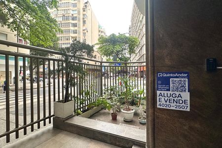 Apartamento à venda com 280m², 5 quartos e 1 vaga Apartamento à venda com 280m², 5 quartos e 1 vagaPlaquinha