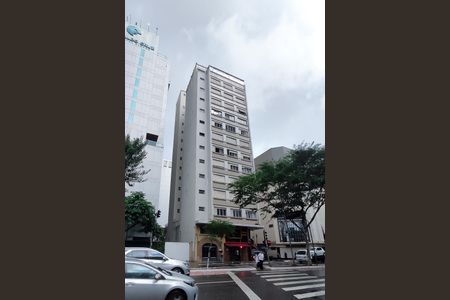 Apartamento à venda com 85m², 2 quartos e sem vaga Apartamento à venda com 85m², 2 quartos e sem vagaFachada