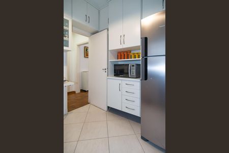 Apartamento à venda com 85m², 2 quartos e sem vaga Apartamento à venda com 85m², 2 quartos e sem vagaCozinha