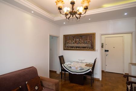 Apartamento à venda com 85m², 2 quartos e sem vaga Apartamento à venda com 85m², 2 quartos e sem vagaSala