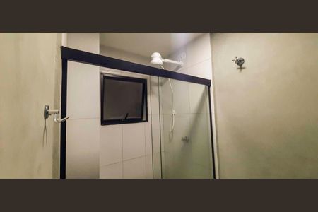 Studio para alugar com 27m², 1 quarto e sem vaga Studio para alugar com 27m², 1 quarto e sem vagaBanheiro