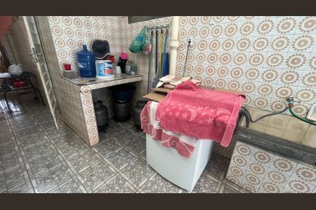 Casa à venda com 260m², 3 quartos e 2 vagas Casa à venda com 260m², 3 quartos e 2 vagasÁrea de Serviço
