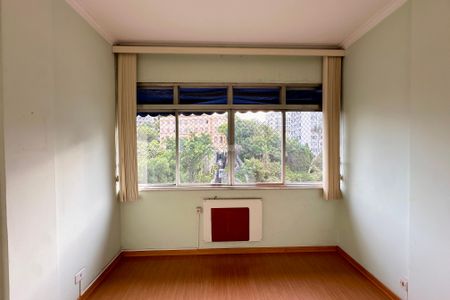 Quarto 1 de apartamento para alugar com 2 quartos, 75m² em Laranjeiras, Rio de Janeiro