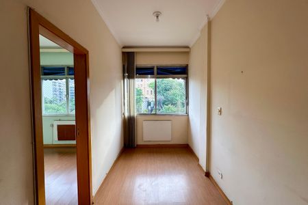 Sala de apartamento para alugar com 2 quartos, 75m² em Laranjeiras, Rio de Janeiro