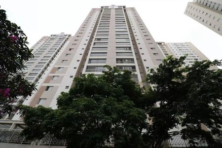 Apartamento para alugar com 100m², 3 quartos e 2 vagas Apartamento para alugar com 100m², 3 quartos e 2 vagasFachada