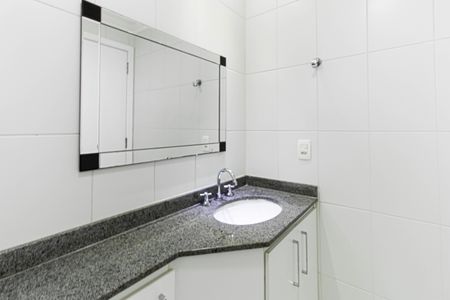 Apartamento para alugar com 100m², 3 quartos e 2 vagas Apartamento para alugar com 100m², 3 quartos e 2 vagasBanheiro da Suíte