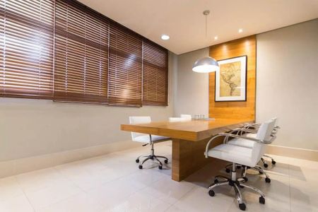 Apartamento para alugar com 100m², 3 quartos e 2 vagas Apartamento para alugar com 100m², 3 quartos e 2 vagasCoworking