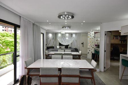 Sala de Jantar de apartamento à venda com 3 quartos, 156m² em Vila Suzana, São Paulo