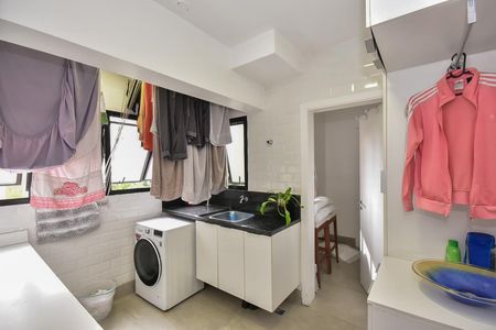 Apartamento à venda com 156m², 3 quartos e 3 vagasÁrea de Serviço