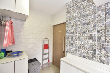 Apartamento à venda com 156m², 3 quartos e 3 vagasÁrea de Serviço