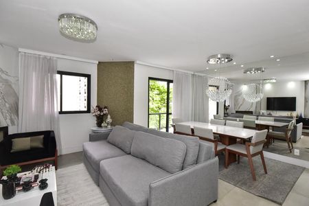 Sala de apartamento à venda com 3 quartos, 156m² em Vila Suzana, São Paulo