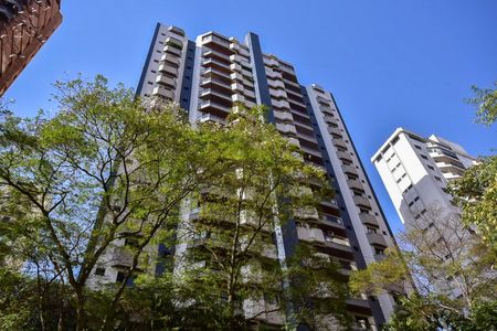 Apartamento à venda com 156m², 3 quartos e 3 vagasFachada