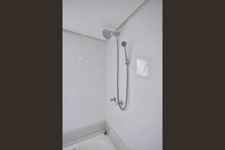 Apartamento à venda com 156m², 3 quartos e 3 vagasBanheiro Suíte 1