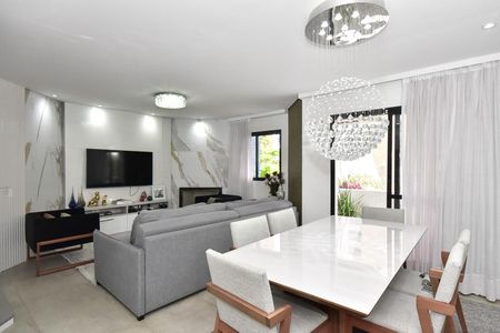 Sala de apartamento à venda com 3 quartos, 156m² em Vila Suzana, São Paulo