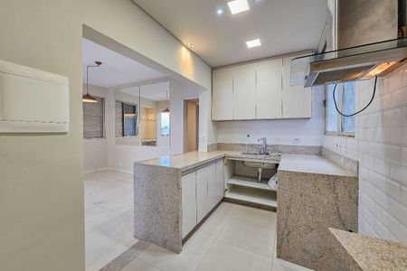 Cozinha de apartamento para alugar com 3 quartos, 125m² em Sion, Belo Horizonte
