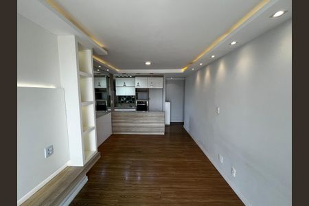 Apartamento à venda com 67m², 3 quartos e 1 vaga Apartamento à venda com 67m², 3 quartos e 1 vagaSala