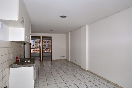 Sala/Cozinha de apartamento à venda com 2 quartos, 50m² em Centro, Belo Horizonte