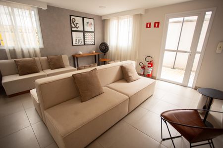 Apartamento à venda com 37m², 2 quartos e sem vagaÁrea comum