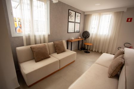 Apartamento à venda com 37m², 2 quartos e sem vagaÁrea comum