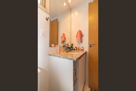 Apartamento à venda com 96m², 3 quartos e 2 vagas Apartamento à venda com 96m², 3 quartos e 2 vagasBanheiro da Suíte