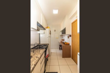Apartamento à venda com 96m², 3 quartos e 2 vagas Apartamento à venda com 96m², 3 quartos e 2 vagasCozinha