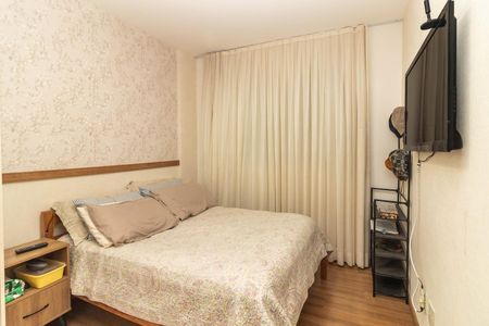 Apartamento à venda com 96m², 3 quartos e 2 vagas Apartamento à venda com 96m², 3 quartos e 2 vagasSuíte