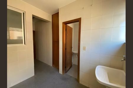 Apartamento para alugar com 145m², 4 quartos e 2 vagasArea de Serviço