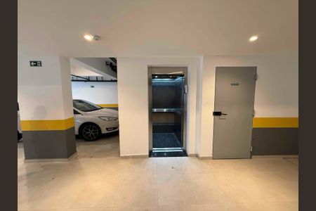 Apartamento à venda com 45m², 2 quartos e 1 vaga