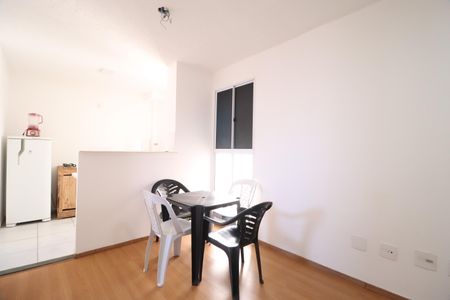 Sala de apartamento para alugar com 2 quartos, 145m² em Chácaras Tubalina E Quartel, Uberlândia
