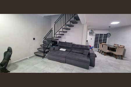 Casa para alugar com 3 quartos, 380m² em Jardim Pereira Leite, São Paulo