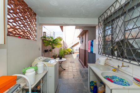Casa à venda com 344m², 3 quartos e 1 vagaÁrea de Serviço