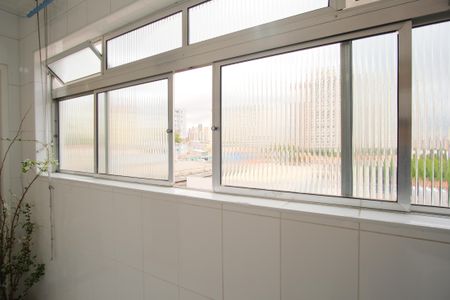 Apartamento à venda com 90m², 3 quartos e 1 vagaÁrea de Serviço