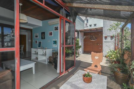 Varanda de apartamento para alugar com 2 quartos, 113m² em São João, Porto Alegre