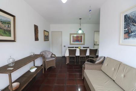 Sala de apartamento para alugar com 3 quartos, 76m² em Jardim Vitoria, Guarujá