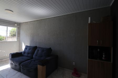 Sala de casa à venda com 3 quartos, 110m² em Mathias Velho, Canoas