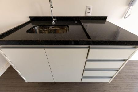 Studio para alugar com 27m², 1 quarto e sem vaga Studio para alugar com 27m², 1 quarto e sem vagaCozinha