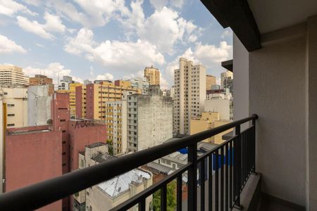 Varanda  de kitnet/studio para alugar com 1 quarto, 27m² em República, São Paulo