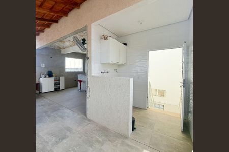 Casa para alugar com 210m², 3 quartos e 2 vagasÁrea de Serviço