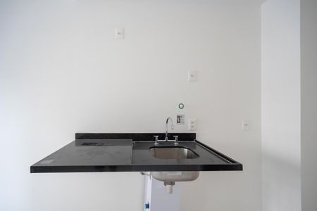Studio à venda com 28m², 1 quarto e sem vaga Studio à venda com 28m², 1 quarto e sem vagaCozinha
