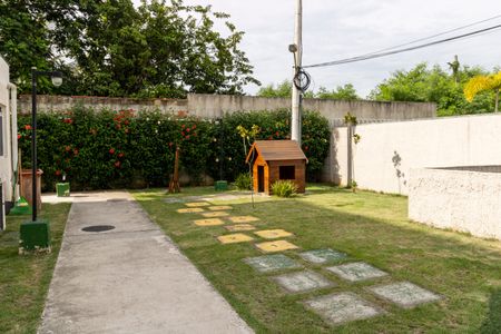 Apartamento para alugar com 44m², 2 quartos e 1 vaga Apartamento para alugar com 44m², 2 quartos e 1 vagaÁrea comum - Playground