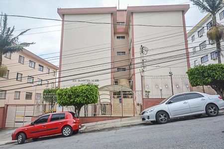 Apartamento para alugar com 65m², 2 quartos e 1 vagaFachada e portaria